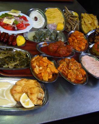 Cucina greca e gyrosteria