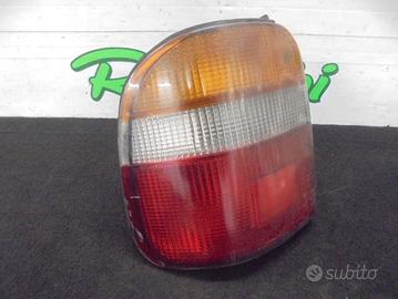 FANALINO POSTERIORE SINISTRO SPORTAGE JA 2001