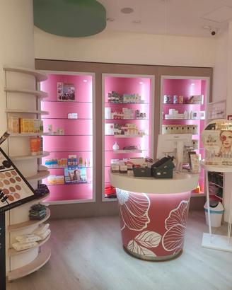 PREZZO RIBASSATO! arredamento estetica, farmacia