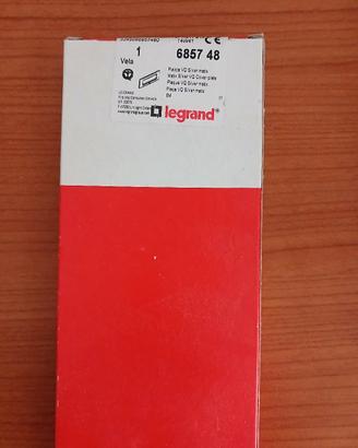 Placca Legrand 506