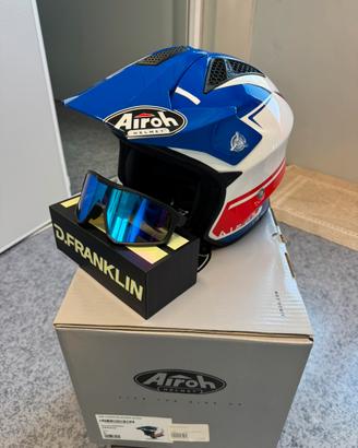 Casco AIROH TRR S Keen Blue/Red Gloss