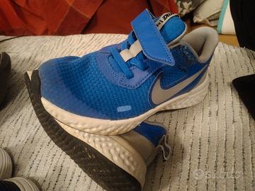 Scarpe Nike Revolution  n.28