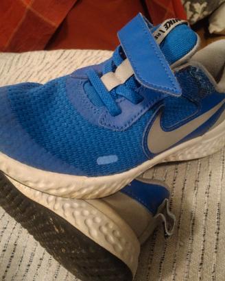 Scarpe Nike Revolution  n.28