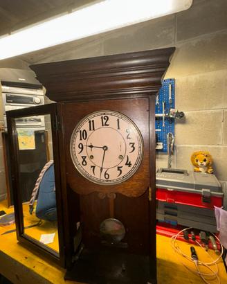 Orologio a pendolo da parete in legno anni ‘20/‘40