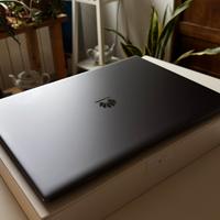 Pc portatile, Huawei Matebook X Pro
