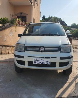 Fiat panda 1.3 m.jet 4x4 adatta anche Neopatentati