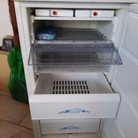 Congelatore verticale Whirlpool