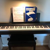 Pianoforte Yamaha + panchetta
