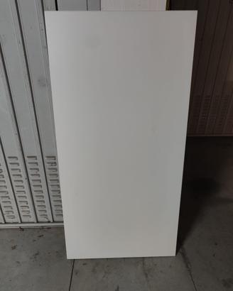 Scrivania Ikea con porta PC