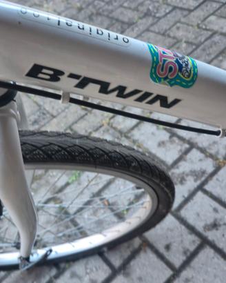 bicicletta B TWIN originale decathlon 