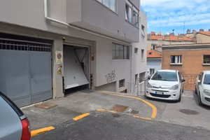 Posto auto