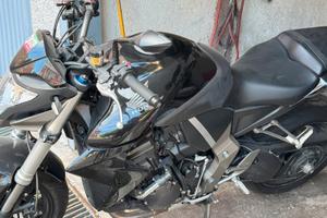Cb 1000 r