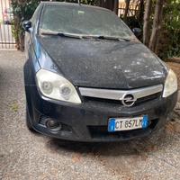 Opel Tigra cabrio 2005 twin top 1.4 16v
