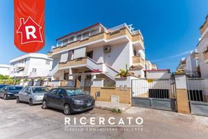 Appartamento di 120 m² con 4 locali e box auto a S