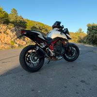 Honda Hornet 750 con quickshifter 07/25 2500km