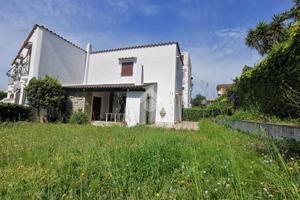 VILLA A SCHIERA A ANZIO