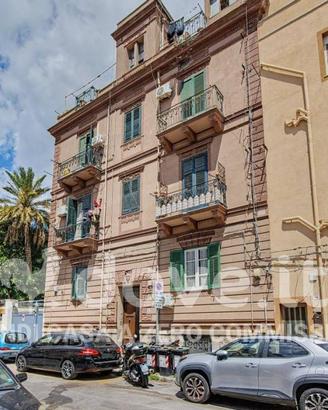 Appartamento di 80 m² con 3 locali a Palermo