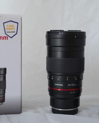 Samyang 135mm f/2 ED UMC per FUJI