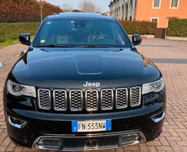 Jeep Grand Cherokee Overland 3.0
