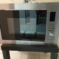 Forno microonde da incasso Indesit