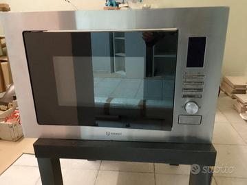 Forno microonde da incasso Indesit