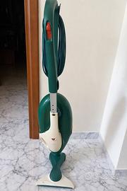 Aspirapolvere folletto