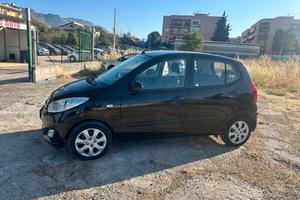 Hyundai i10 1.1 per neo patentati