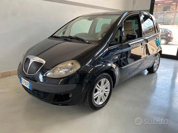 Lancia MUSA 1.9 MJT PLATINO Tetto/Navi/Pelle