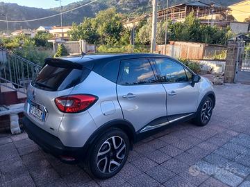 Renault captur 1.5 anno 2015