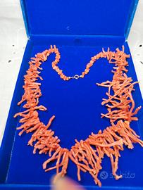 collana corallo di Sciacca con chiusura in oro 