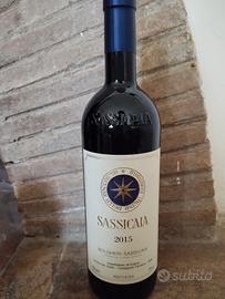 bottiglia di vino rosso 