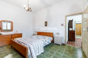 Trilocale con terrazzo e garage