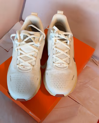 Nike vomero 18  tg 44,5 9uk