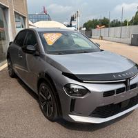 Lancia Ypsilon Hybrid e-DCT LX