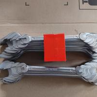 2 seri di chiavi a forchetta  