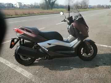 Xmax300