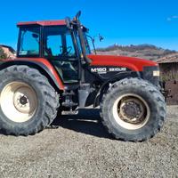 New Holland M 160