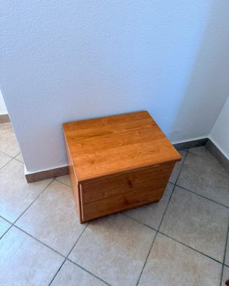 Comodino due cassetti in legno