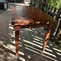 tavolo in legno in arte povera 