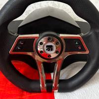 Vend ..,.Un volante per PlayStation usa per 4 /5