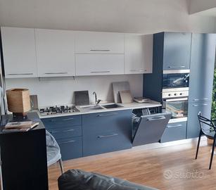 CUCINA IN ESPOSIZIONE, RINNOVO LOCALE