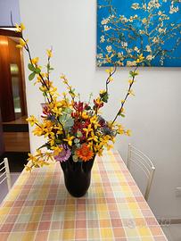 Composizione fiori e vaso 