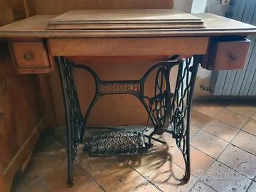 macchina per cucire Singer del 1916