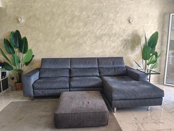 DIVANO, POUF E TAPPETO