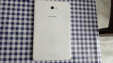 due tablet per ricambi