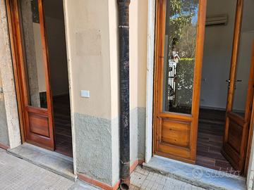 Bilocale uso ufficio