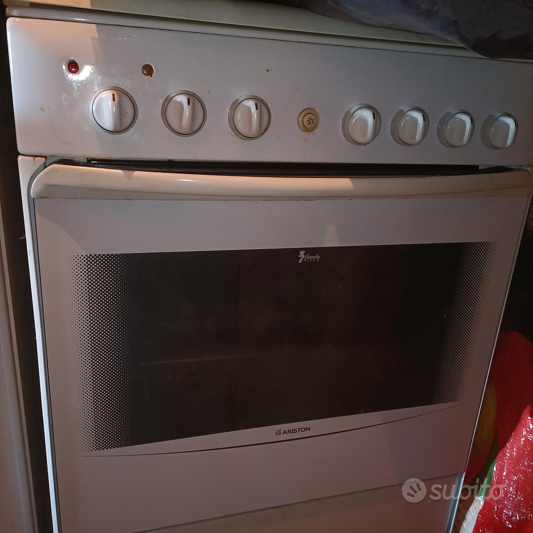 Forno Hotpoint Ariston x ricambi - Elettrodomestici In vendita a Bologna