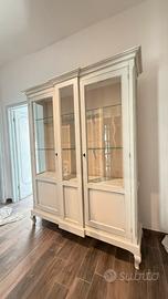 Vetrinetta in legno bianco