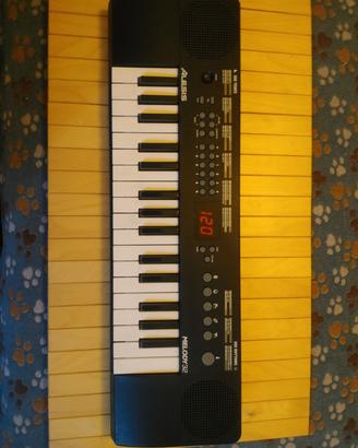 tastiera alesis melody32