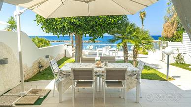 Villa sulla Spiaggia A Diamante